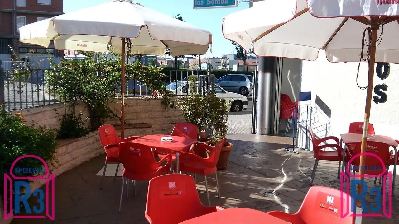 Local comercial en venda a La Asunción - La Inmaculada, imagen 2