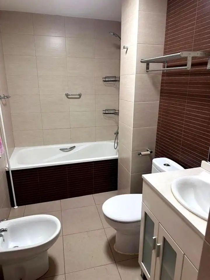 Baño de Planta baja de alquiler en Castellón de la Plana / Castelló de la Plana con Trastero