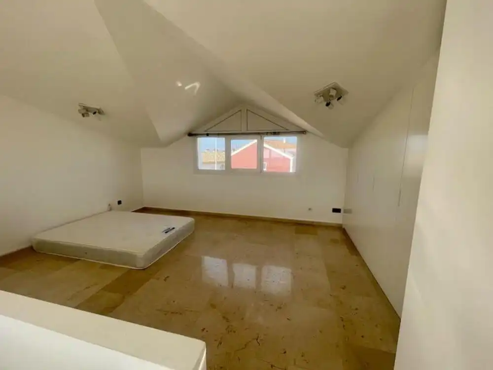 Casa adosada de lloguer en Manilva amb Aire condicionat, Terrassa i Piscina