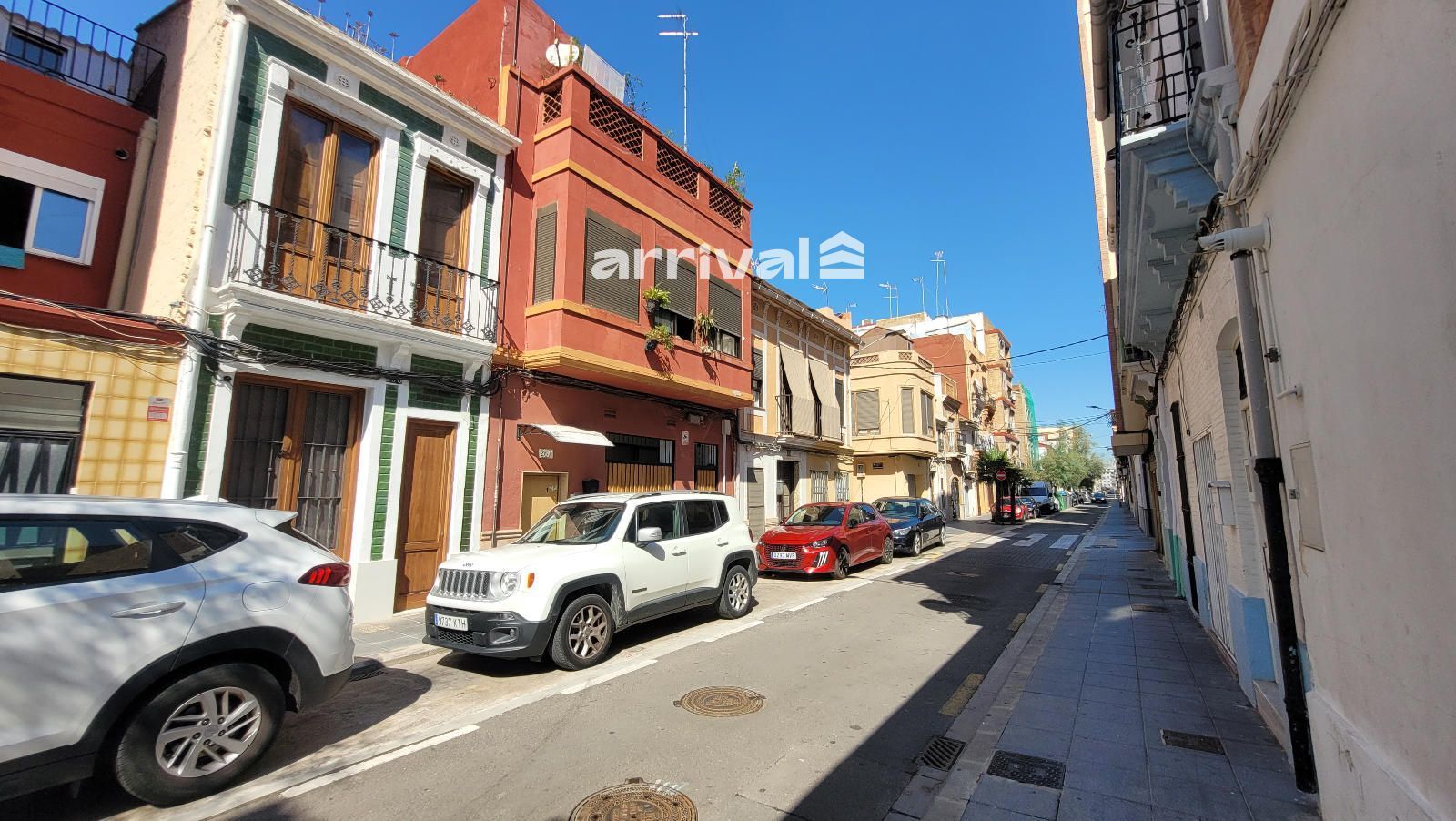 Vista exterior de Casa o xalet en venda en  Valencia Capital amb Aire condicionat, Terrassa i Balcó