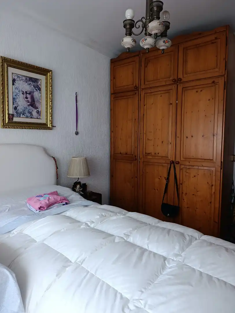 Bedroom of Flat for sale in Sevilla  with Furnished and Balcony