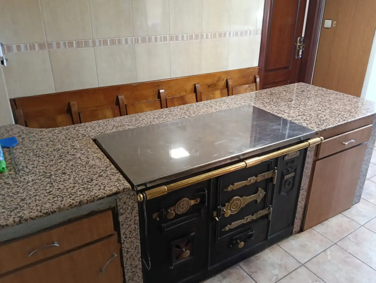 Cocina de Casa o chalet en venta en Vilasantar con Calefacción y Trastero
