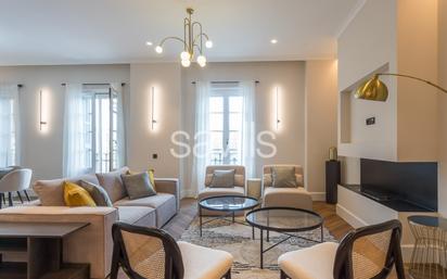 Sala d'estar de Apartament en venda en  Barcelona Capital