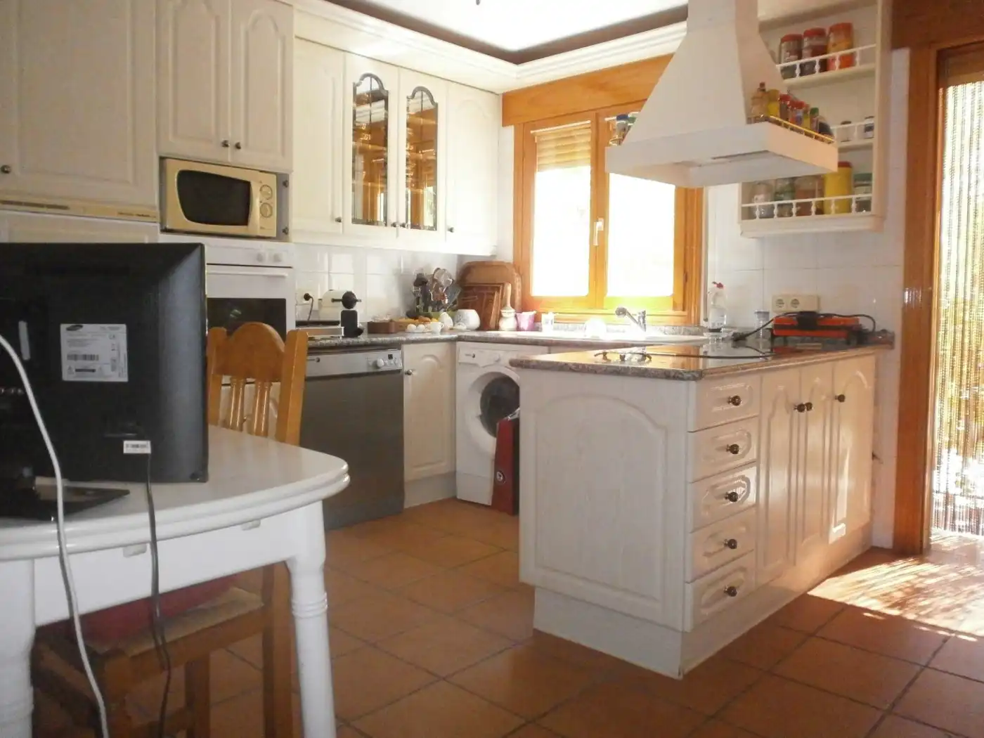 Kitchen of Houses for sale in Abades  with Heating, Private garden and Swimming Pool
