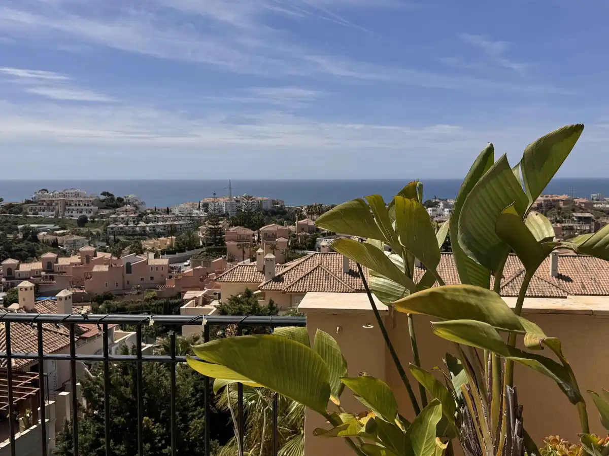 Außenansicht von Dachboden zum Verkauf in Mijas mit Klimaanlage, Heizung und Terrasse