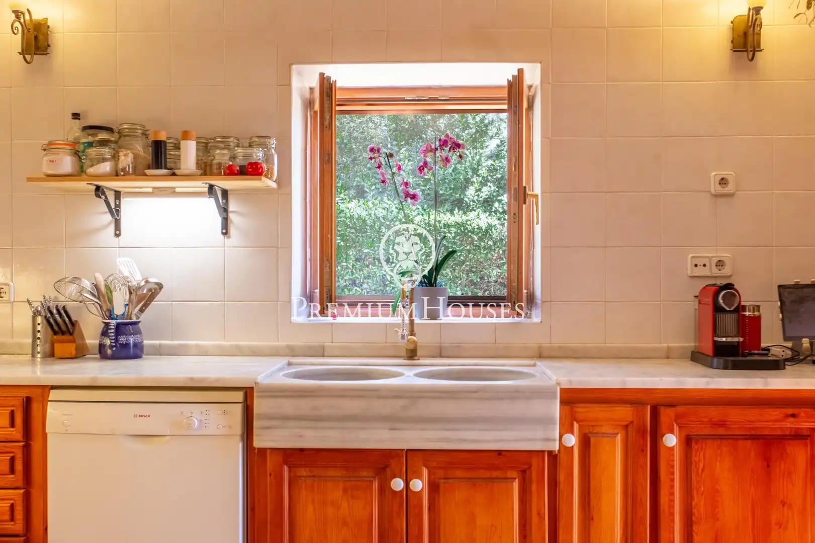 Cocina de Finca rústica en venta en Sant Iscle de Vallalta con Calefacción, Jardín privado y Terraza