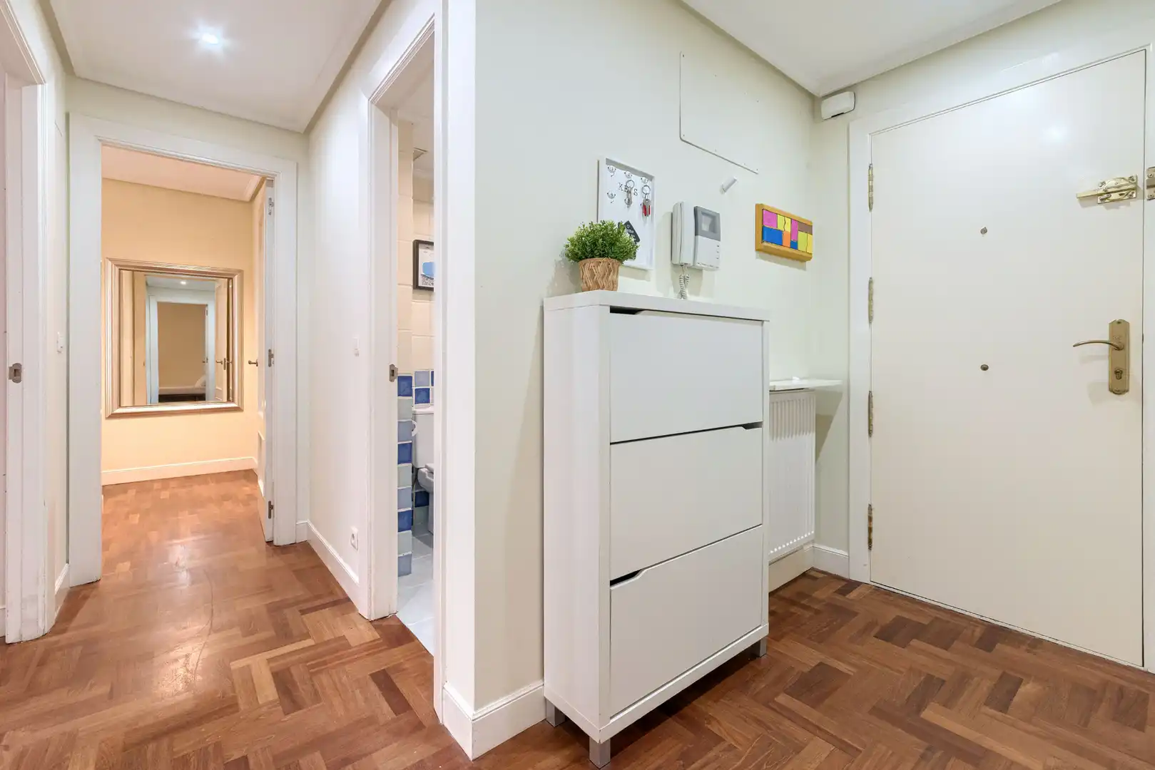 Flat for rent in Bilbao   with Heating, Furnished and Oven