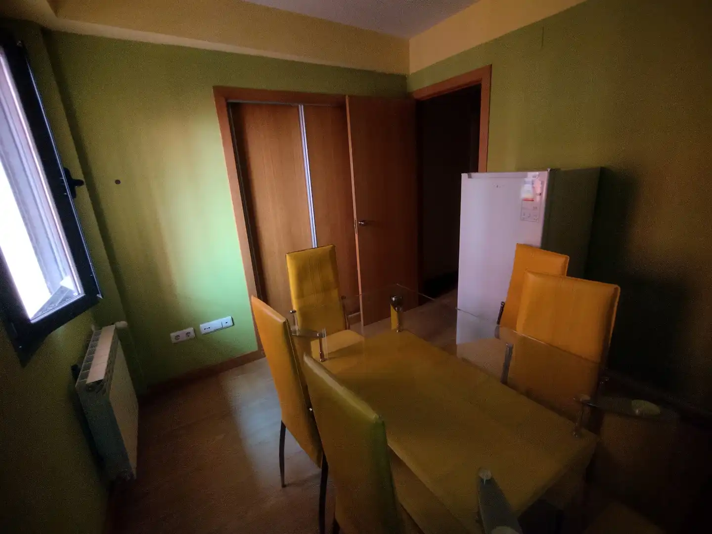 Dining room of Flat for sale in Talavera de la Reina  with Heating, Parquet flooring and Storage room
