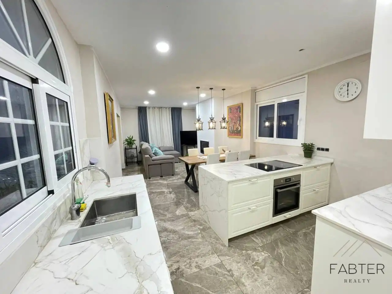 House with garden for sale in Calle Agustí Santacruz, imagen 2