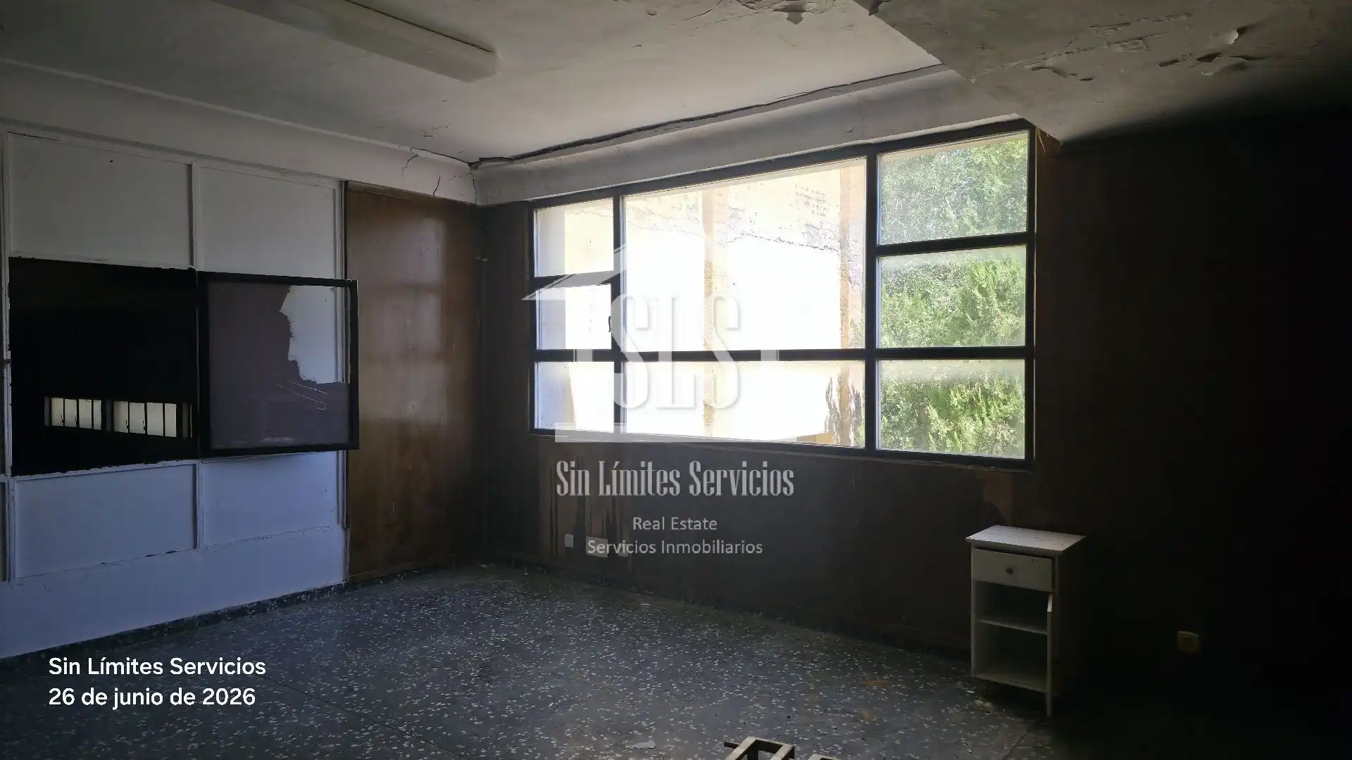 Nau industrial en venda en Dosbarrios