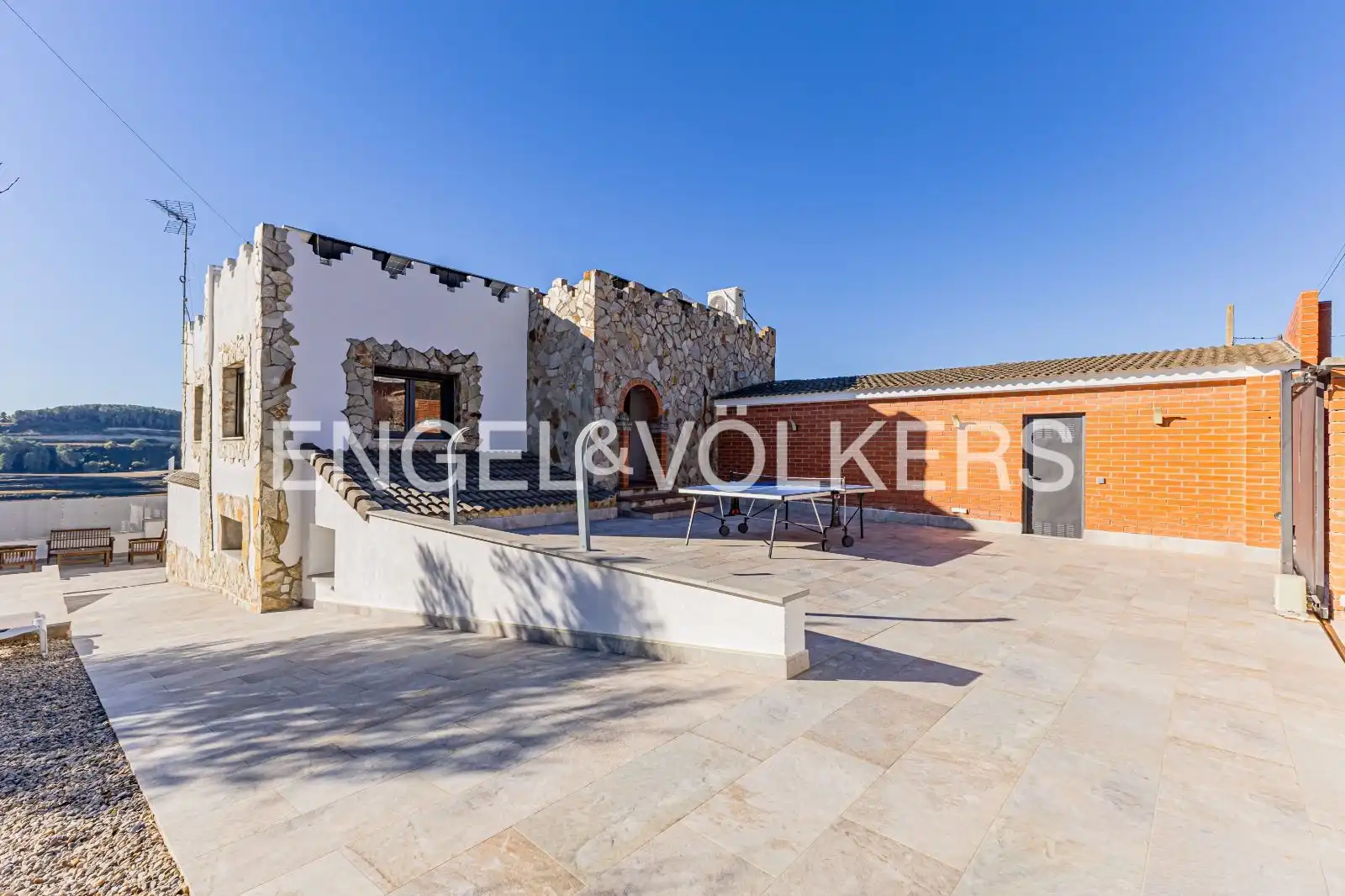 Vista exterior de Casa o chalet en venta en Subirats con Calefacción, Jardín privado y Balcón