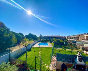 Swimming pool of Single-family semi-detached for sale in Cambrils  with Air Conditioner, Heating and Private garden
