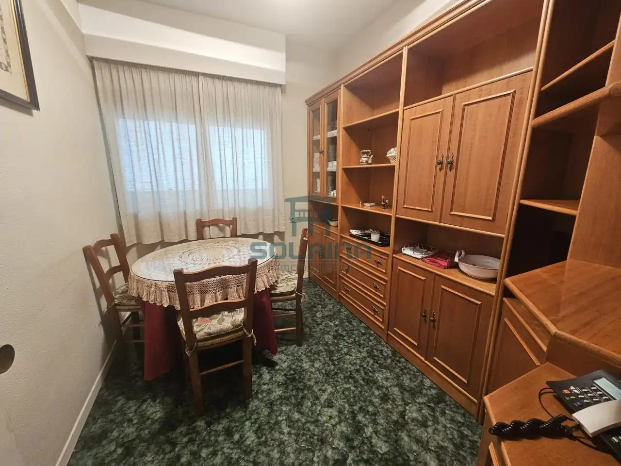 Habitación de Piso en venta en Ourense Capital  con Calefacción, Parquet y Trastero