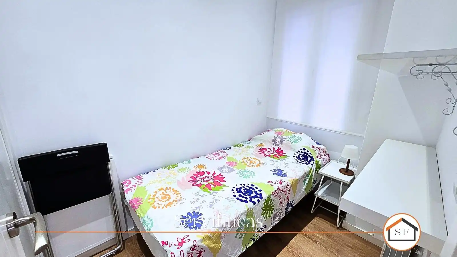 Bedroom of Flat for rent in Madrid  with Heating and Furnished