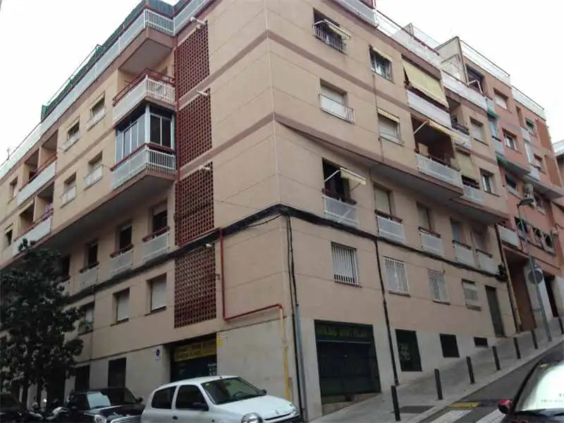Piso en venta en Carrer de Sant Hilari de Sacalm, imagen 2