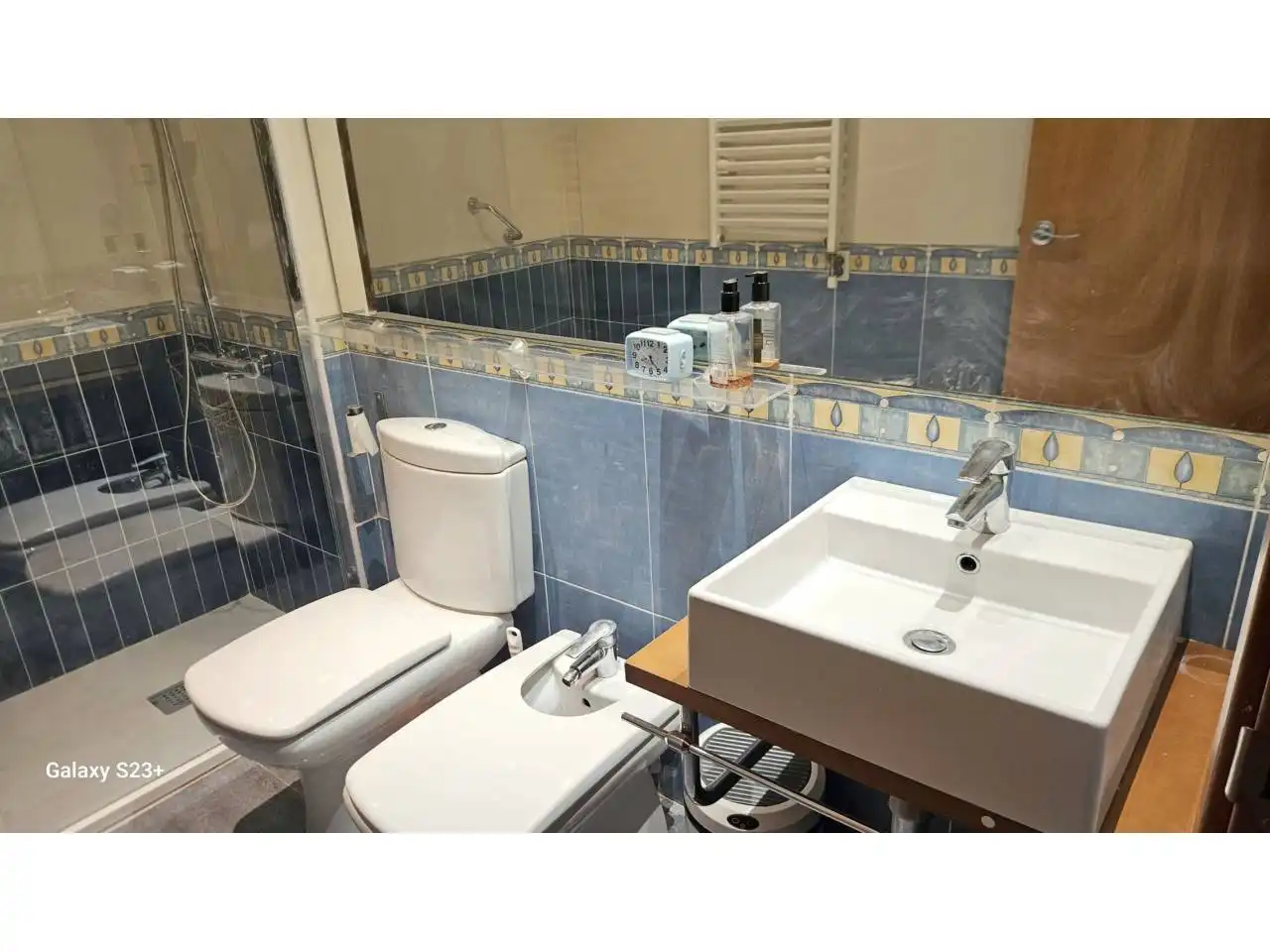 Baño de Piso de alquiler en Cubelles con Aire acondicionado, Calefacción y Terraza