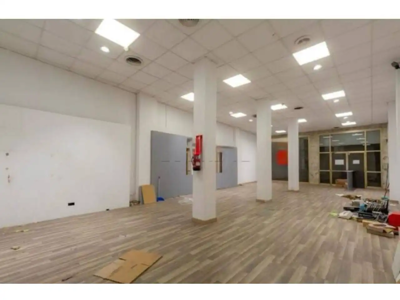 Business premises for sale in Hostal