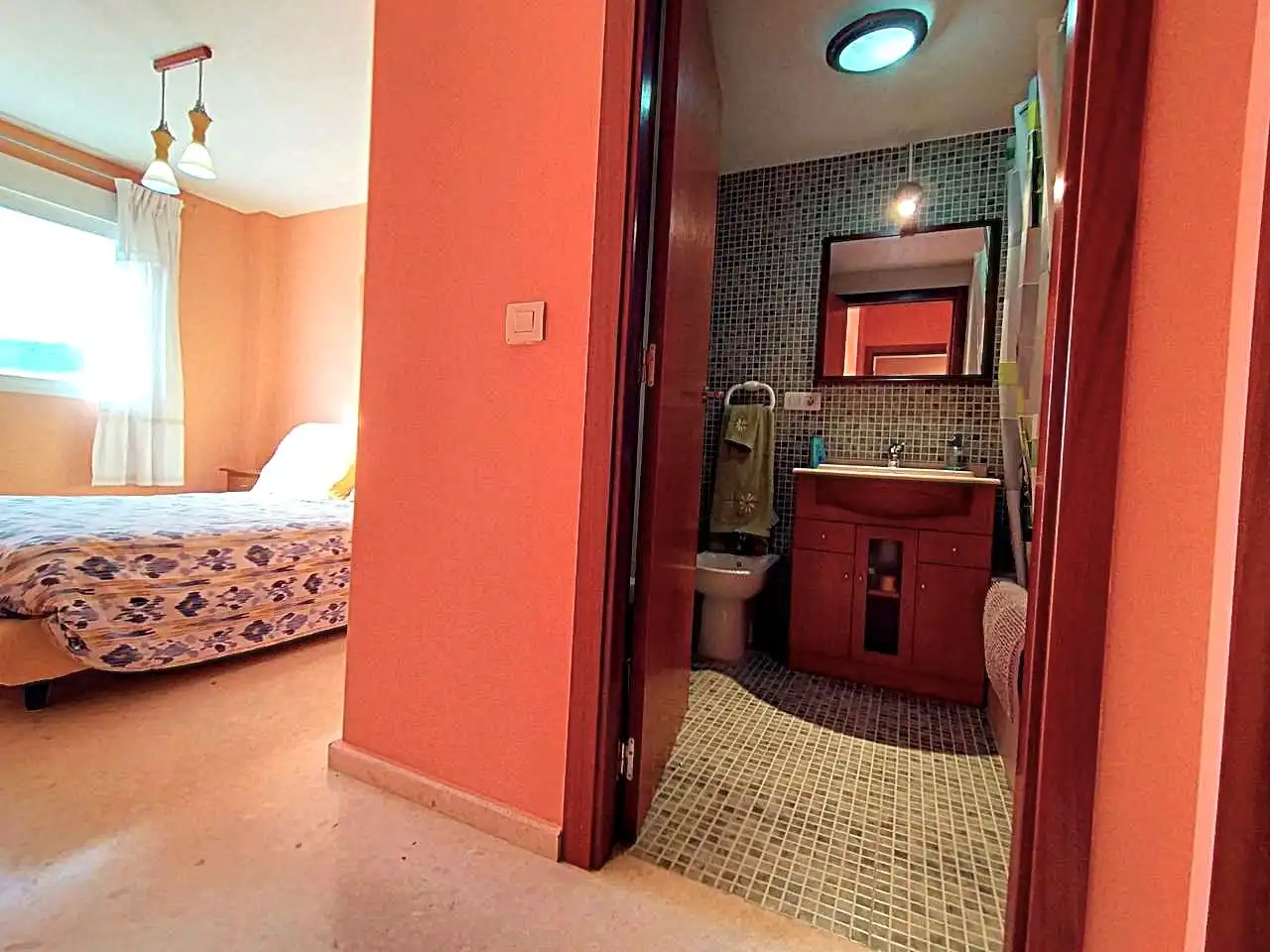 Schlafzimmer von Wohnung zum Verkauf in Oliva mit Abstellraum und Möbliert