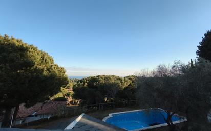 Jardí de Casa o xalet en venda en Sant Vicenç de Montalt amb Calefacció, Jardí privat i Terrassa