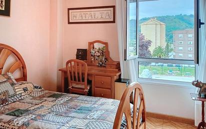 Bedroom of Flat for sale in Langreo