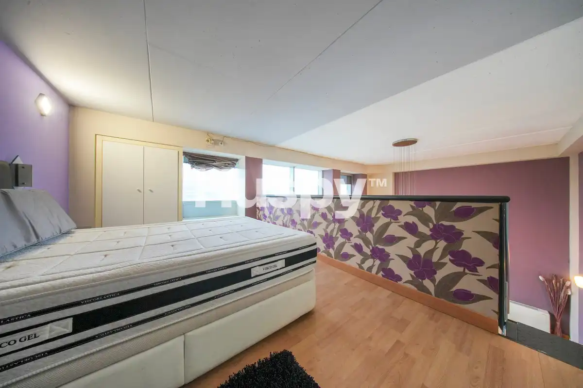 Schlafzimmer von Loft zum Verkauf in Centro