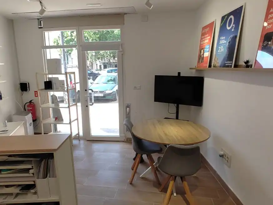 Sala de estar de Oficina en traspaso en Valencia con Aire acondicionado, Amueblado y Internet