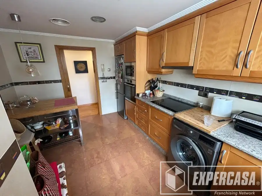 Cocina de Piso en venta en Riba-roja de Túria con Aire acondicionado y Terraza