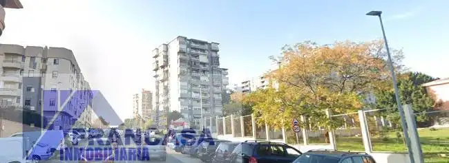 Vista exterior de Piso en venta en Algeciras