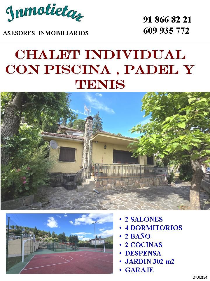 Exterior view of House or chalet for sale in Santa María del Tiétar  with Private garden and Community pool