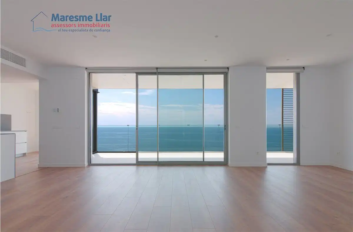Sala de estar de Piso en venta en Mataró con Calefacción, Parquet y Terraza