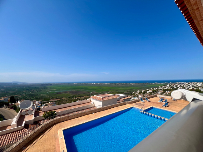 Swimming pool of Attic to rent in Pego  with Air Conditioner, Heating and Terrace
