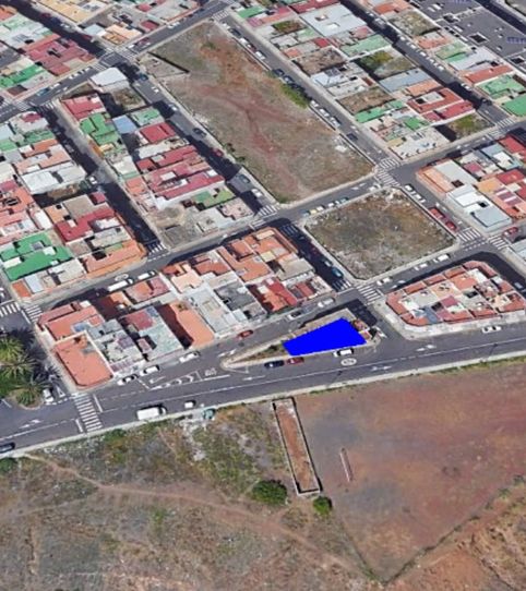 Foto 2 de Edificio en venta en C/ Santo Ángel de la Guarda , Taco - Los Andenes - Las Chumbreras, San Cristóbal de la Laguna