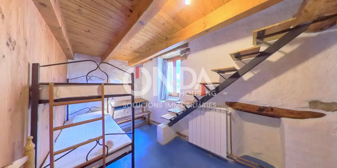 Casa o chalet de alquiler en Carrer Rectoria de Rivert, Salàs de Pallars