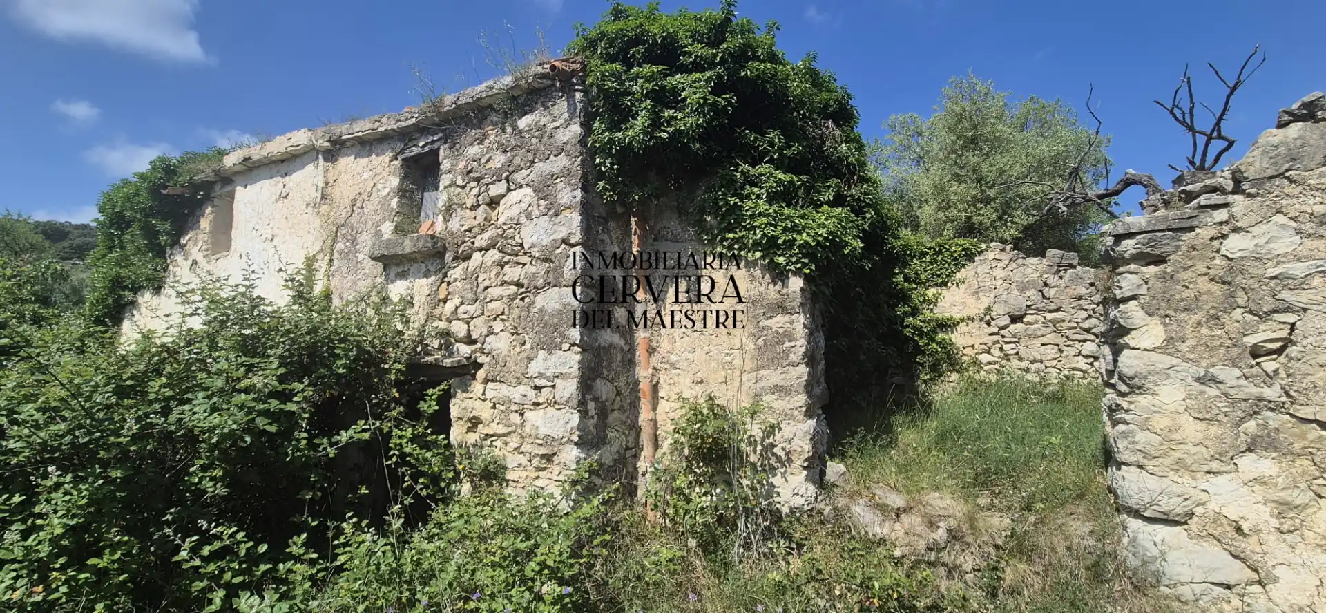 Finca rústica en venda en Rossell
