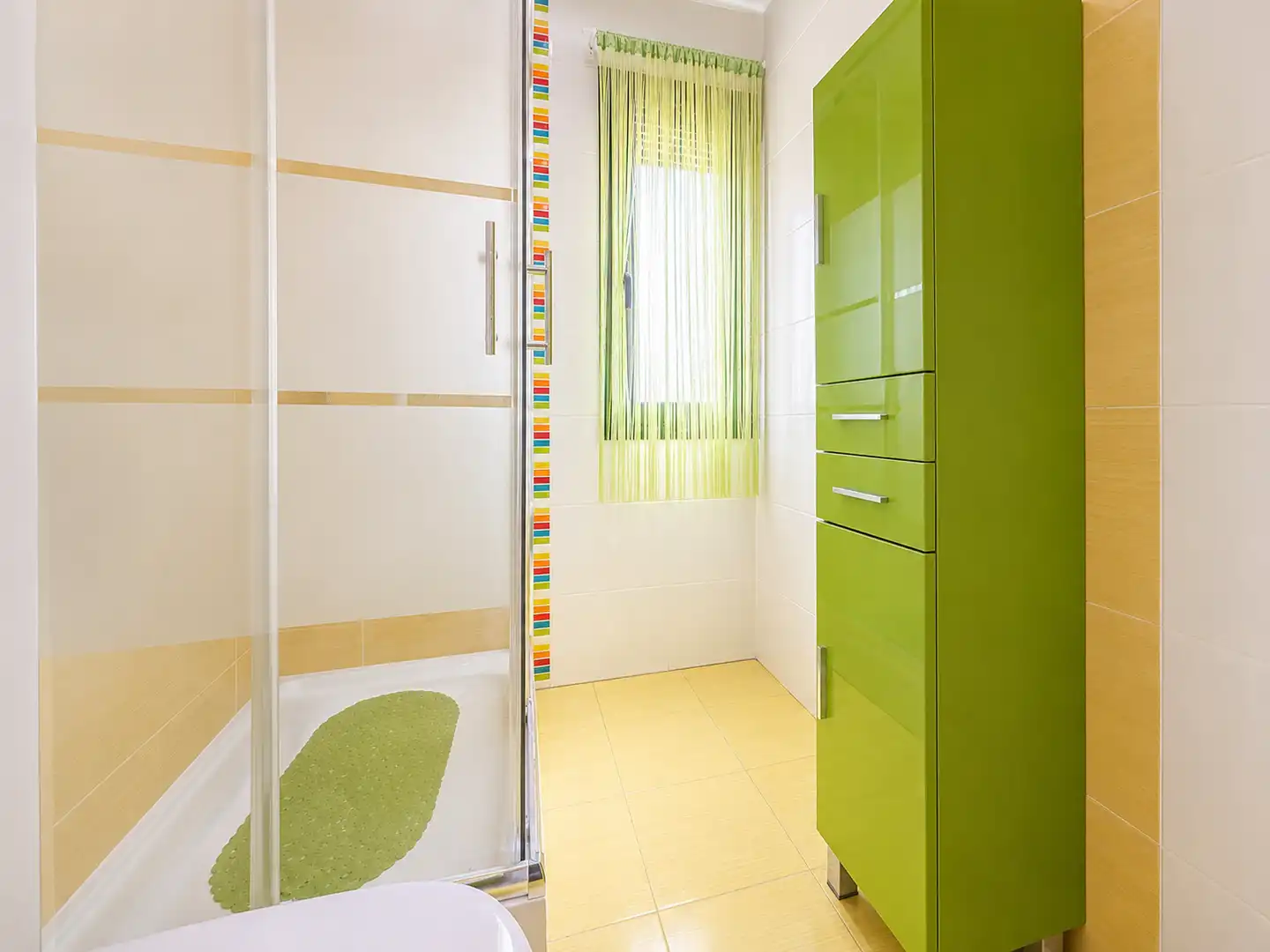 Baño de Casa o chalet en venta en Nuevo Baztán con Aire acondicionado, Calefacción y Jardín privado