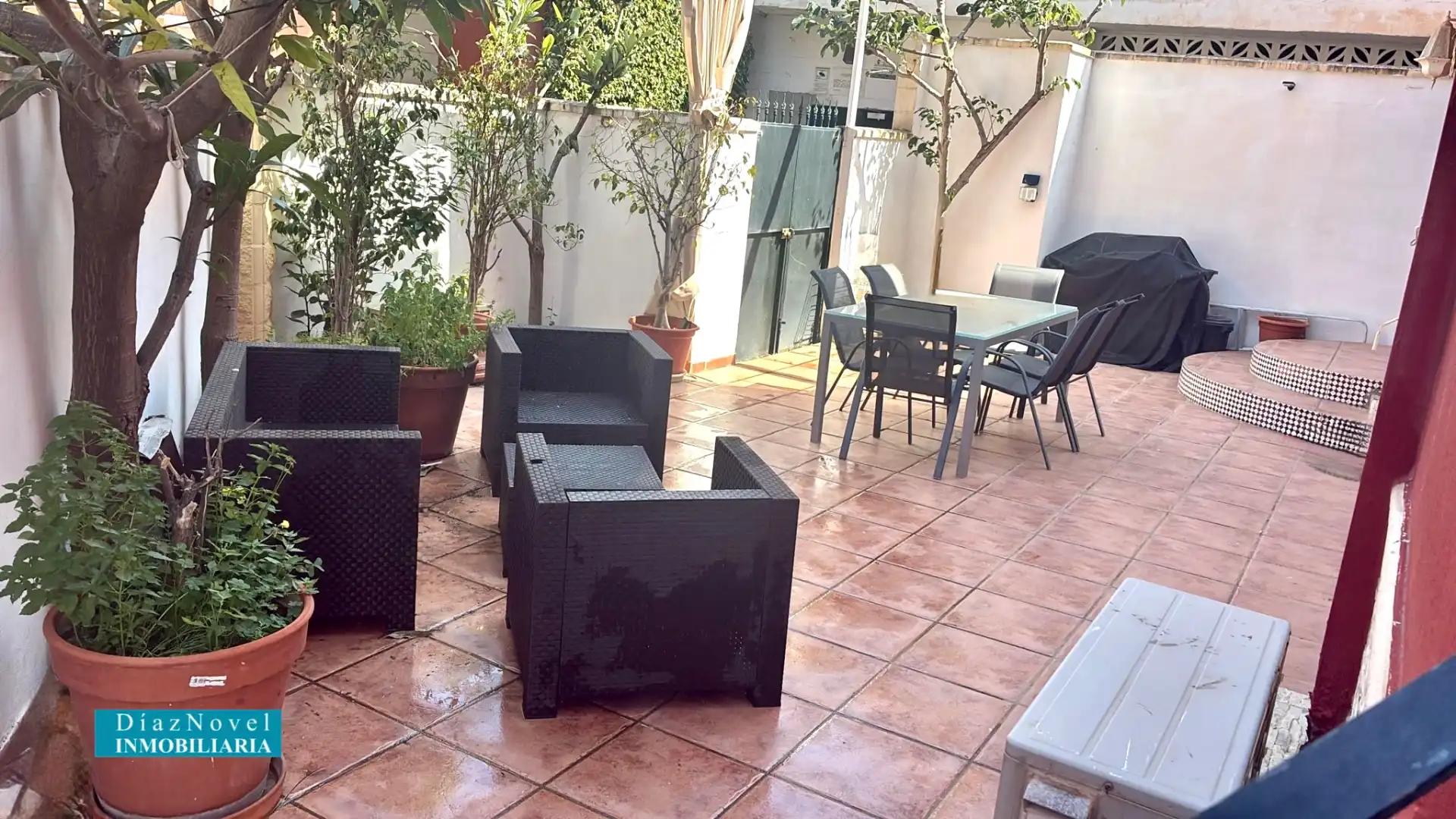 Terrasse von Einfamilien-Reihenhaus zum Verkauf in Vélez-Málaga mit Klimaanlage, Heizung und Parkett