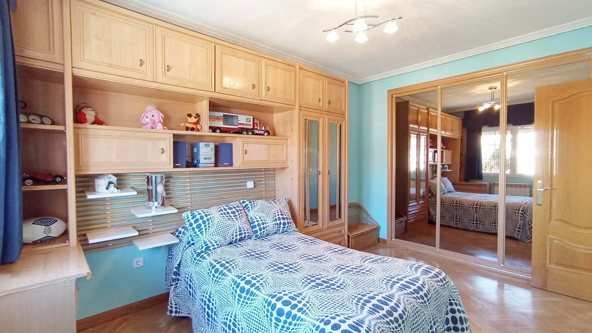 Bedroom of Houses for sale in Meco  with Heating, Terrace and Swimming Pool