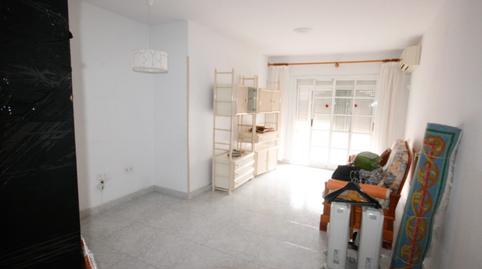 Foto 3 de Piso en venta en Calle la Jimena, Coín, Málaga