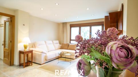 Photo 2 of Flat for sale in Avenida de la Libertad, Local, Laguna de Duero, Valladolid