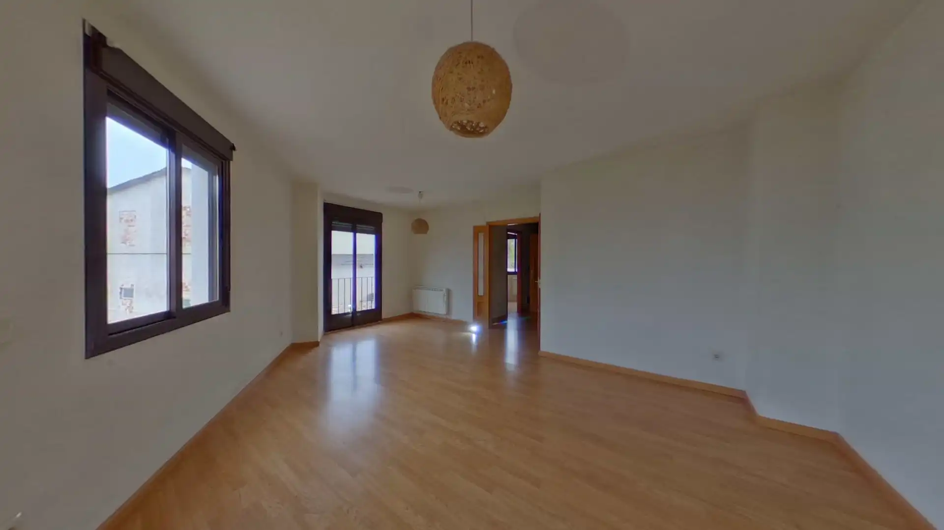 Sala de estar de Dúplex en venta en Valdelaguna, Madrid