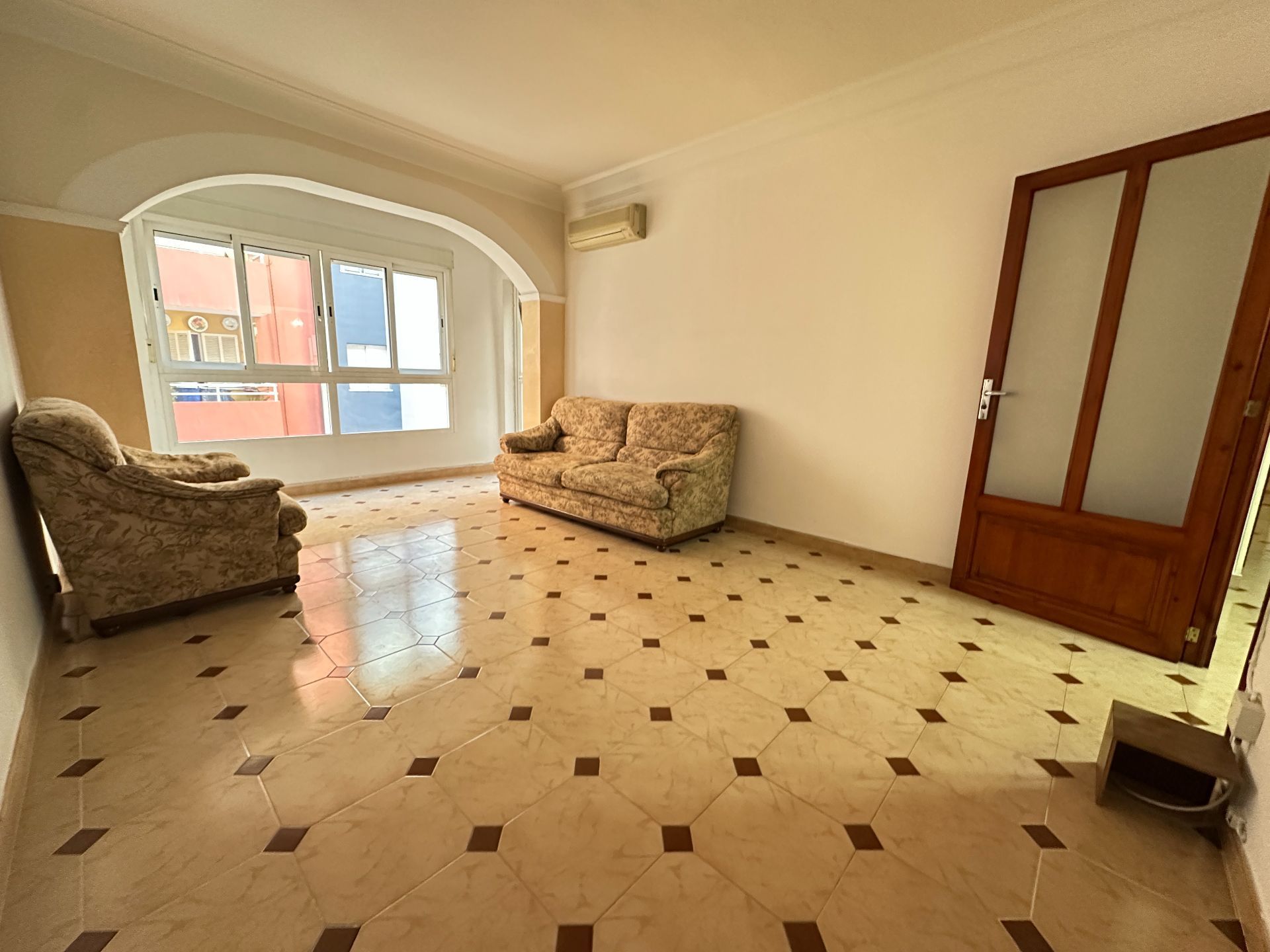 Living room of Flat for sale in  Palma de Mallorca  with Air Conditioner, Heating and Storage room