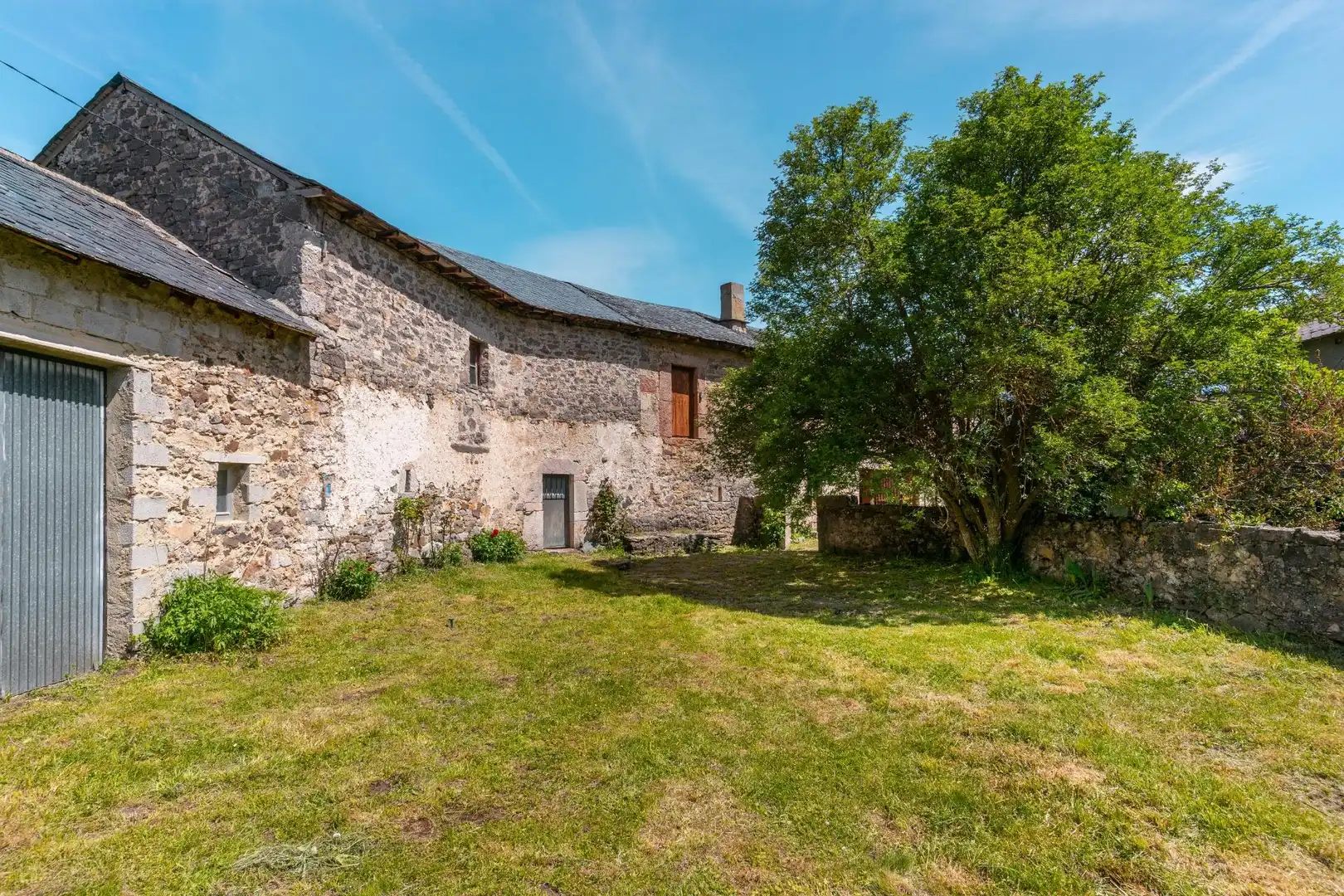 Vista exterior de Casa o chalet en venta en Cabrillanes con Jardín privado, Terraza y Trastero