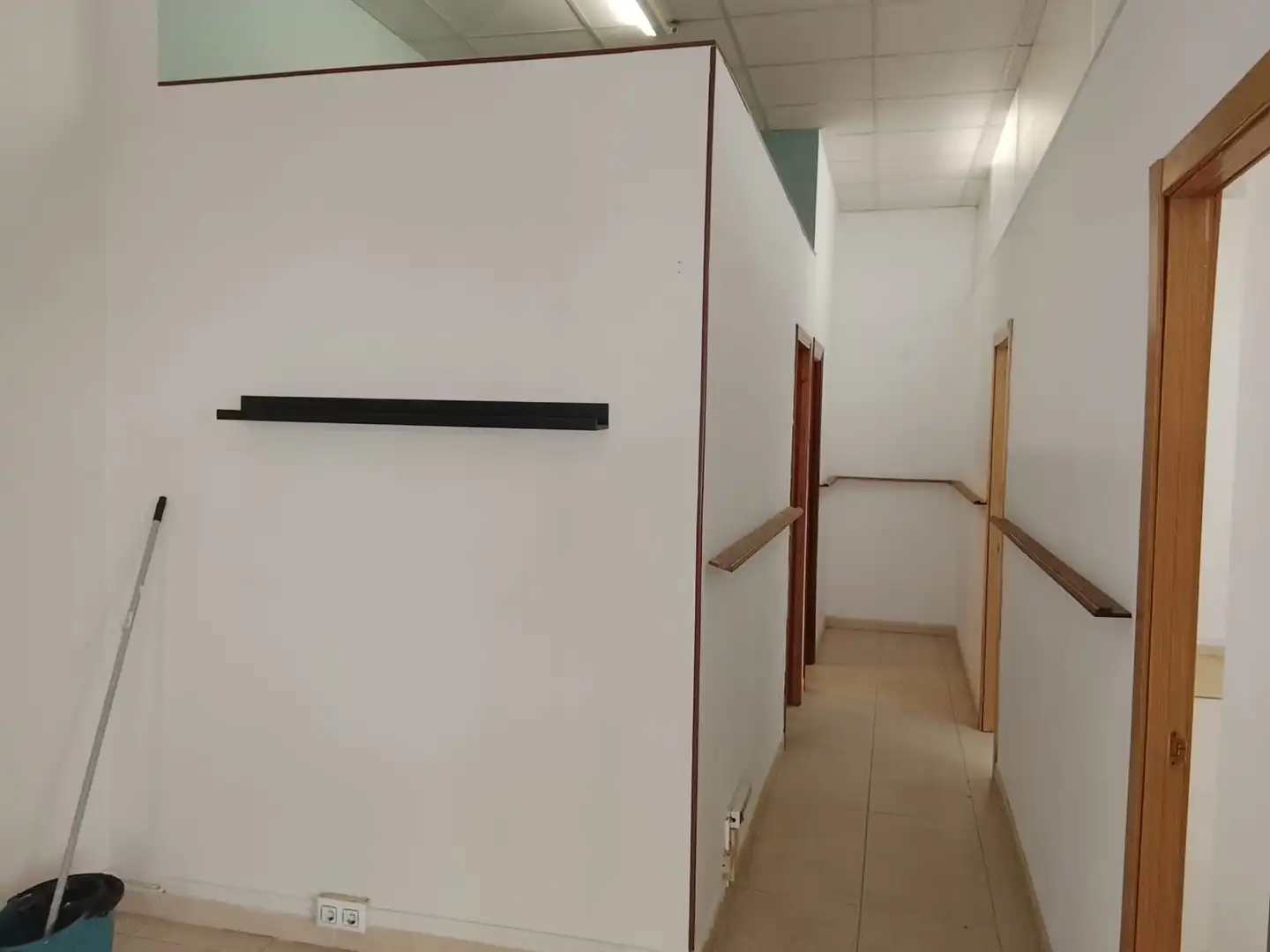 Business premises for sale in Calle Juanín de Mieres, imagen 4