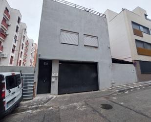 Exterior view of Building for sale in  Madrid Capital