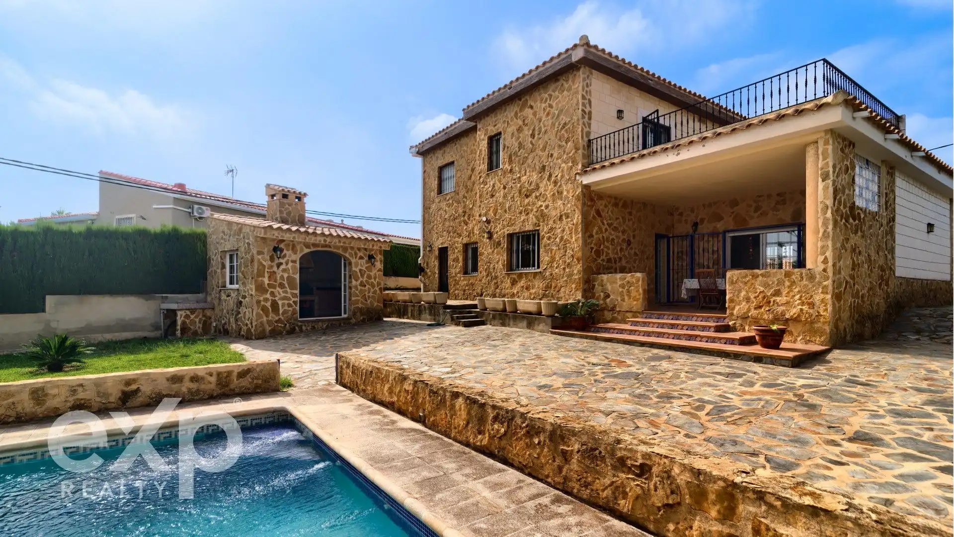 Villa con terrazza in vendita a Calle LOS LAGOS, imagen 4