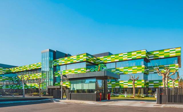 Oficina en Alquiler en Calle de Basauri en La Florida -  El  Plantío