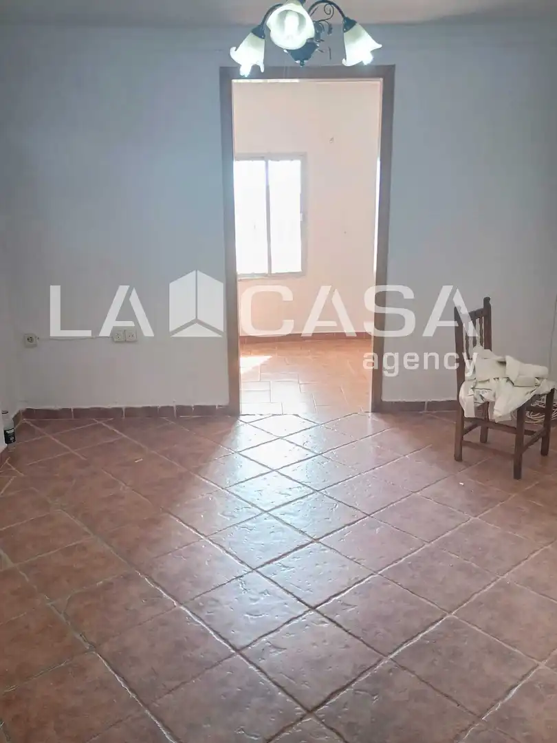 Houses for sale in Algeciras  with Terrace and Balcony