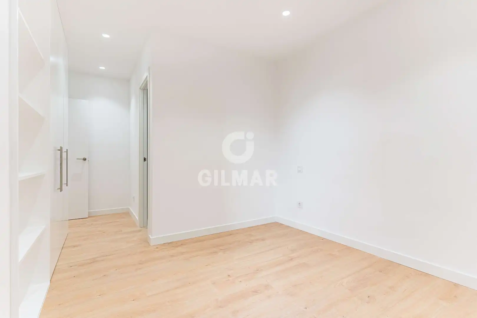 Bedroom of Flat for sale in Madrid  with Heating