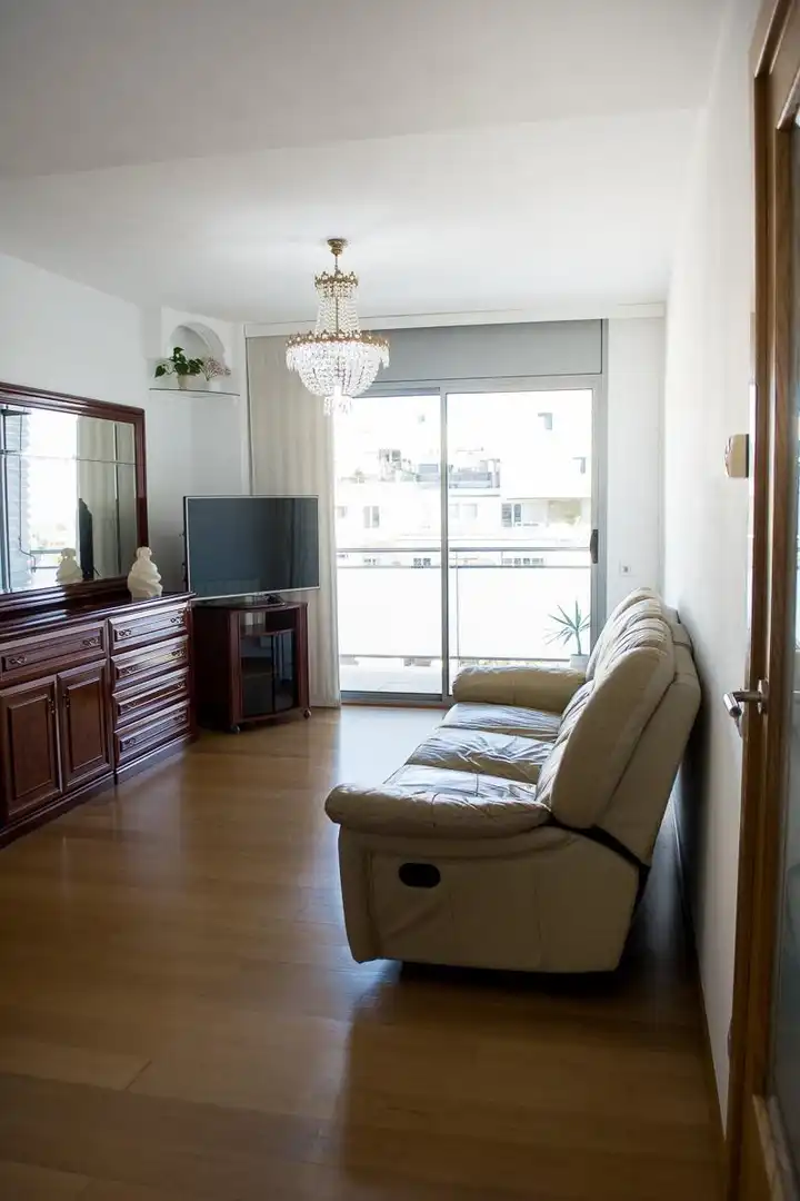Living room of Flat for sale in Badalona  with Air Conditioner, Heating and Parquet flooring