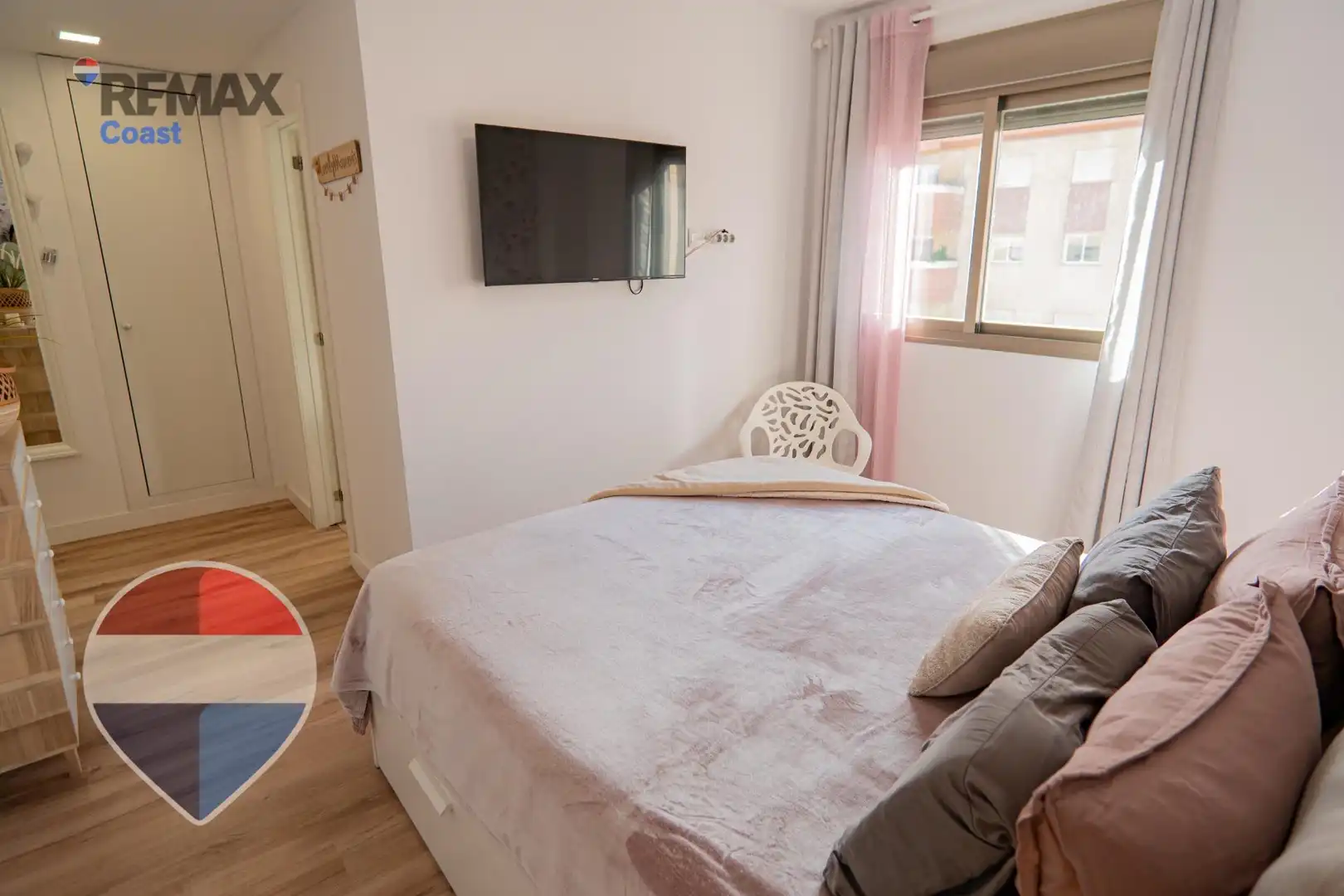 Habitación de Piso en venta en Málaga con Aire acondicionado, Calefacción y Jardín privado